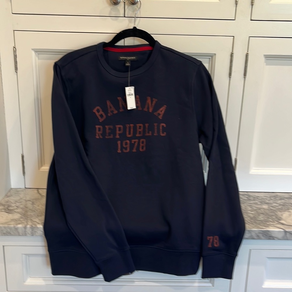 New with tag Banana Republic sweatshirt